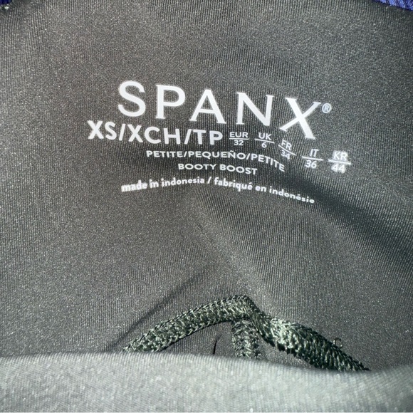 Spanx Booty Boost Active Ankle Flare Pants Dark Palm Size XS - Picture 7 of 8